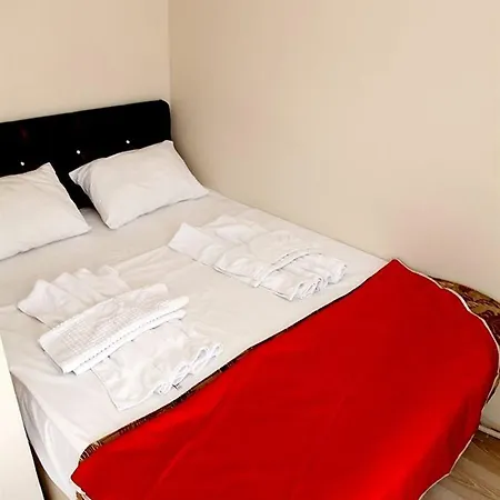 ヤスミン 2* イスタンブール